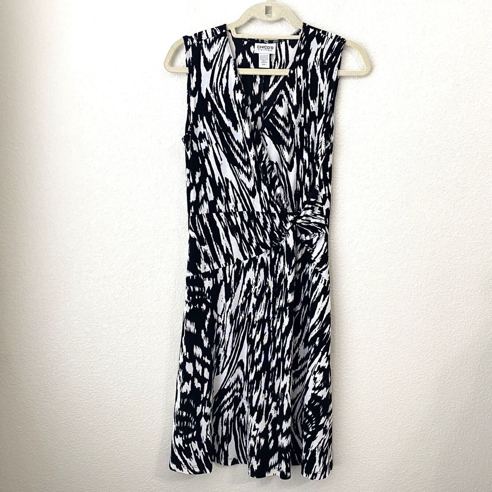 Chico's Dress Womens Size 1 Medium Travelers Faux Wrap Midi Black White - Picture 1 of 7
